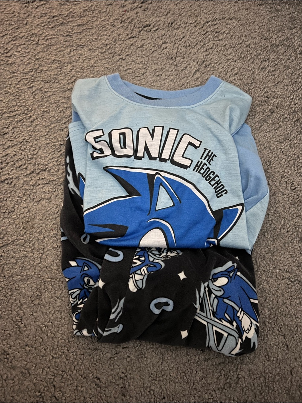 Sonic the Hedgehog Blue Graphic Sleep Set & 2 pairs of gray sweatpants